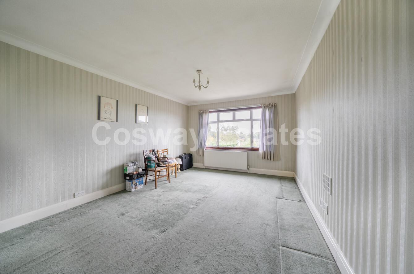 Parkside, Mill Hill, NW7, London
